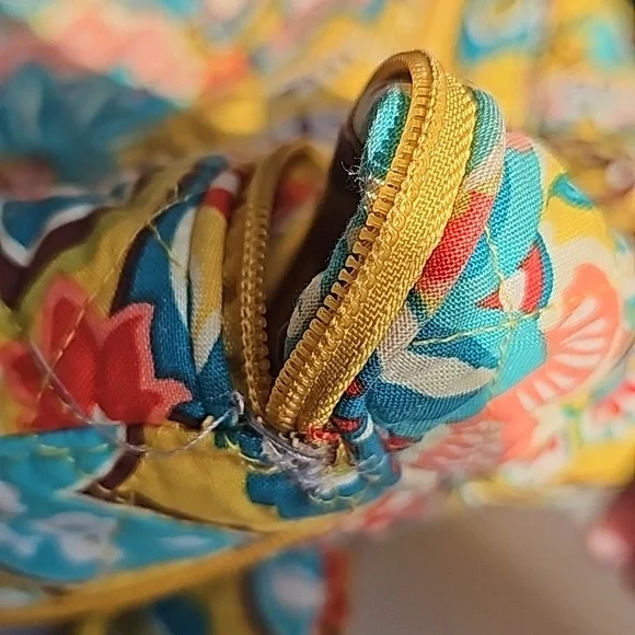 Vera Bradley Retired Provencal Yellow Floral Pattern Backpack VGUC - Picture 11 of 16